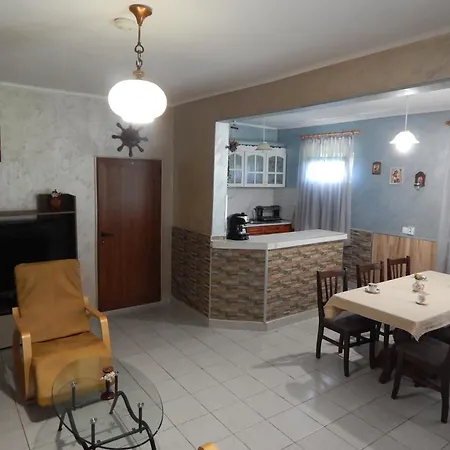 Kristi Holiday home