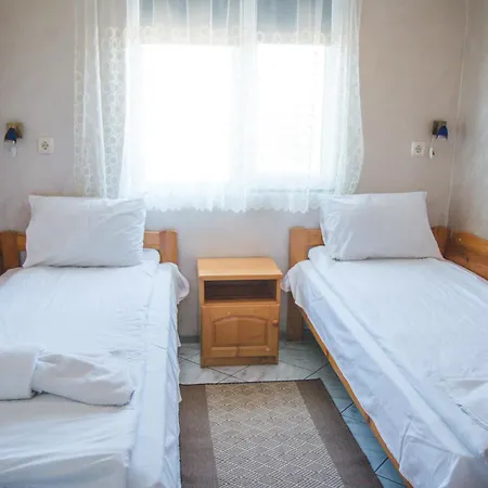 Kristi Nyaraló Krapec