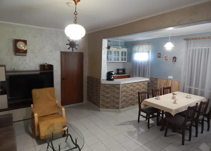 Kristi Houses Hébergement de vacances